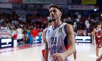 Επίσημο: Αποδεσμεύτηκε από την Εφές και ανακοινώθηκε από τη Ζαλγκίρις ο Πολονάρα