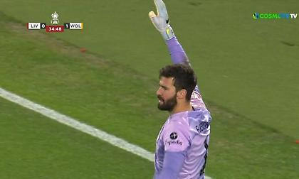 Πήρε το... αίμα του πίσω κόντρα στον Γκέδες ο Άλισον