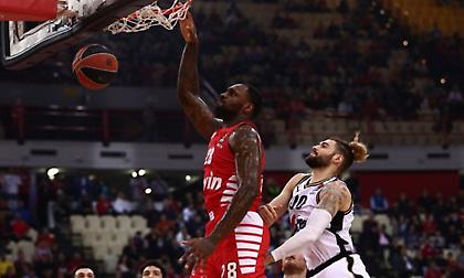 Μπλακ: «Παίξαμε καλή άμυνα, νιώθω υπέροχα»