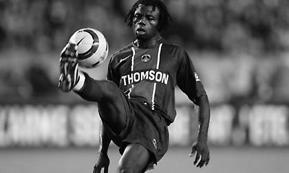 Πέθανε ο Μοντέστ Εμπαμί, πρώην παίκτης της Παρί Σεν Ζερμέν και χρυσός Ολυμπιονίκης