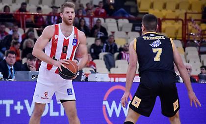 Ολυμπιακός-ΑΕΚ (4η περίοδος)