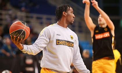 Με ΜακΓκρίφ και Μάιλς στην Προύσα η ΑΕΚ