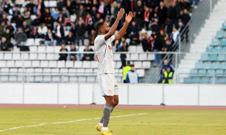 Μπακαμπού: «Τα πράγματα πηγαίνουν καλύτερα σε άμυνα και επίθεση»