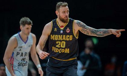 Μοτιεγιούνας: «Ο Ολυμπιακός έχει χτίσει την ομάδα του, ο Παναθηναϊκός προσπαθεί να την αγοράσει»