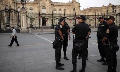 Πολιτική κρίση στο Περού: Εννιά νεκροί σε συγκρούσεις διαδηλωτών και δυνάμεων επιβολής της τάξης