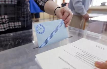 Εκλογές 2023: Οι καραμπόλες, οι κερδισμένοι και οι χαμένοι της νέας απογραφής