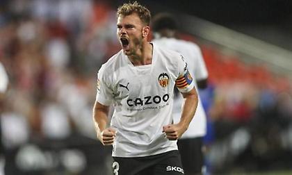 Βασικός ο Λάτο που θέλει ο Ολυμπιακός στον ημιτελικό του Σούπερ Καπ απέναντι στη Ρεάλ