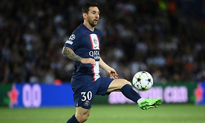 Κανείς δεν την «κολλάει» έτσι: Το… αρρωστημένο κοντρόλ του Μέσι στο ζέσταμα!