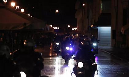 Ζωγράφου: Επίθεση με μολότοφ εναντίον αστυνομικών της ΔΙΑΣ - Ένας τραυματίας