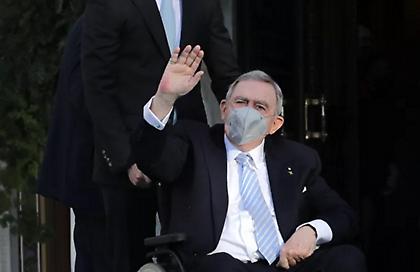 Επίσημο: Στις 12 το μεσημέρι της Δευτέρας η κηδεία του τέως βασιλιά- Από τις 6 έως τις 10.30 η σορός