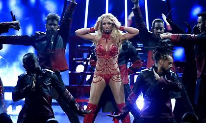 Britney Spears: «Ξέφυγε» όταν θαμώνες σε εστιατόριο την τράβηξαν φωτογραφία