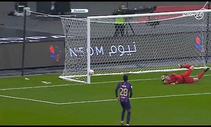 Μόνιμη απειλή για τη Ρεάλ ο Λεβαντόφσκι:  Δοκάρι και χαμένη ευκαιρία σε δύο λεπτά!