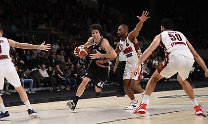 Ο Τεόντοσιτς με τρίποντο στο φινάλε έσωσε από «κάζο» τη Βίρτους πριν τον Παναθηναϊκό!