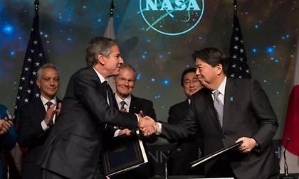 ΗΠΑ και Ιαπωνία υπέγραψαν Συμφωνία Διαστημικής Συνεργασίας στα γραφεία της NASA