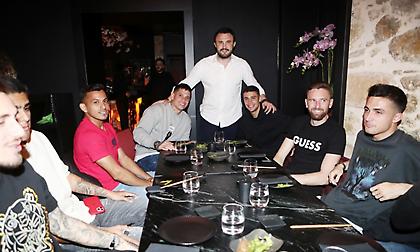 Έκανε το τραπέζι στους παίκτες του Άρη ο Καρυπίδης