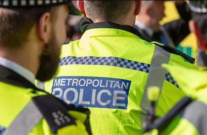 Σοκ στη Βρετανία: Αστυνομικός ομολόγησε κατά συρροήν βιασμούς για 18 χρόνια!