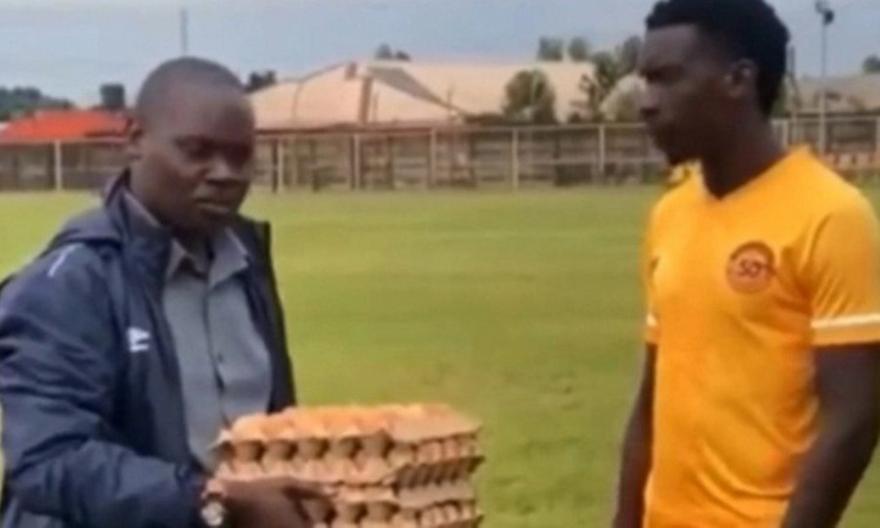 Ζάμπια: Ο MVP του πρωταθλήματος πήρε παλέτες με αυγά