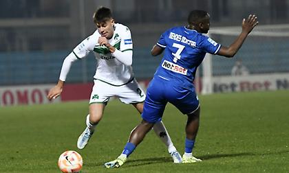 Νικολογιάννης: «Μπορεί να παίξει και πάλι βασικός ο Βαγιαννίδης»