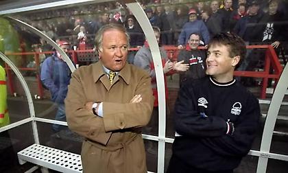 Το έπος του «City Ground»: Όταν ο Ρον Άτκινσον έκατσε σε λάθος πάγκο ως προπονητής της Νότιγχαμ!