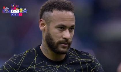 Έκανε... μαγκιές σε πέναλτι αλλά πιάστηκε κορόιδο από τον τερματοφύλακα ο Νεϊμάρ!