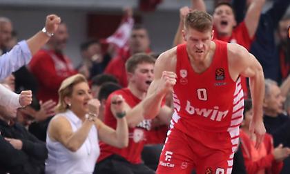 Παρέσυρε τη Ρεάλ και πάτησε κορυφή ο αγριεμένος Ολυμπιακός!