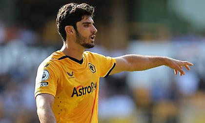 Στην Μπενφίκα ο Γκέδες