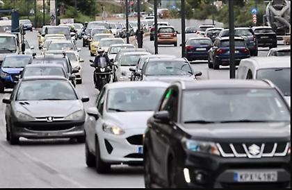 Κίνηση στους δρόμους: Πού παραμένουν τα προβλήματα