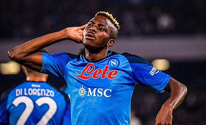 Πέρασε από το Σαλέρνο και… ξεμακραίνει η Νάπολι