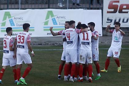 Πανσερραϊκός-Ηρακλής Λάρισας