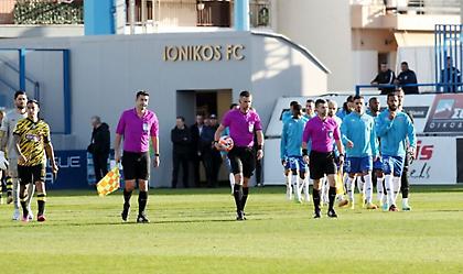 Ιωνικός: «Κ. Μπένετ, το ''έργο'' σας στην ελληνική διαιτησία θα μείνει στην ιστορία…»