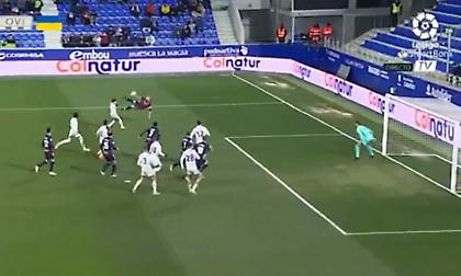 Τραβούσαν τα μαλλιά τους οι συμπαίκτες του: Απίθανη γκολάρα με γυριστό από πλάγια θέση στην Ισπανία!