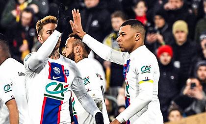 Ασταμάτητος ο Εμπαπέ έκανε χατ-τρικ μέσα σε 11 λεπτά!