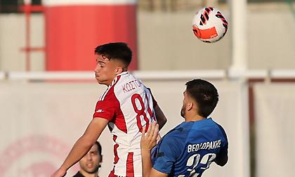 Έγραψε ιστορία ο Κωστούλας: Ο νεότερος παίκτης του Ολυμπιακού που αγωνίστηκε σε επαγγελματικό αγώνα!