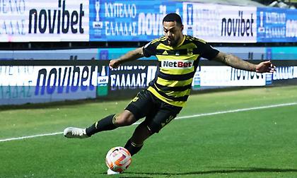 «Άγγιξε» το γκολ ο Γκρέι, έσωσε τον Ολυμπιακό ο Τζολάκης!