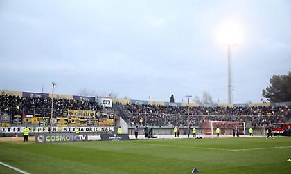 Οι οπαδοί της ΑΕΚ μετέτρεψαν σε… OPAP Arena τις Σέρρες