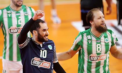 Τρελός χορός από Γιάκομπσεν για την πρόκριση του Παναθηναϊκού