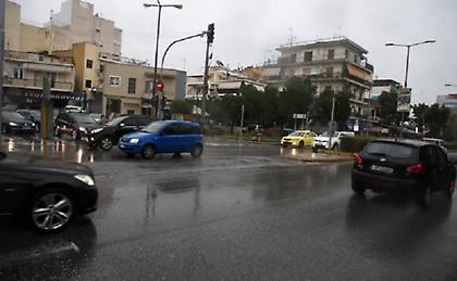 Οι δρόμοι που είναι κλειστοί λόγω της κακοκαιρίας - Καθίζηση στη Χ. Τρικούπη