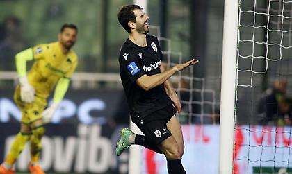 Πέναλτι μέσω VAR για τον ΠΑΟΚ και 1-1 με τον Ολιβέιρα