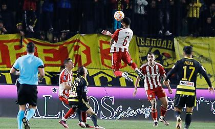 Η επική αντίδραση του Χάμες στην απόκρουση Τζολάκη και η αγκαλιά Μίτσελ-Αβραάμ στην παρακάμερα!