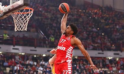 Κατεδάφισε τη μπασκέτα της Μακάμπι με Τόμαχοκ κάρφωμα ο ΜακΚίσικ!