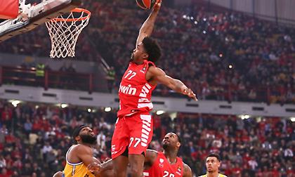 Πήρε ρεβάνς από τη Μακάμπι και παρέμεινε στην κορυφή ο Ολυμπιακός!