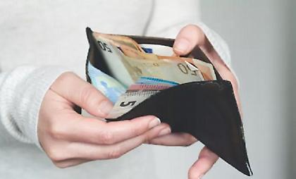 Προς νέο πακέτο στήριξης για τα ευάλωτα νοικοκυριά - Τα σενάρια που εξετάζει η κυβέρηση