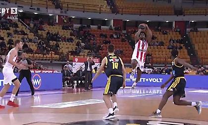 Απίστευτος ΜακΚίσικ, νίκησε τον χρόνο με ταμπλό σχεδόν απ' το κέντρο!