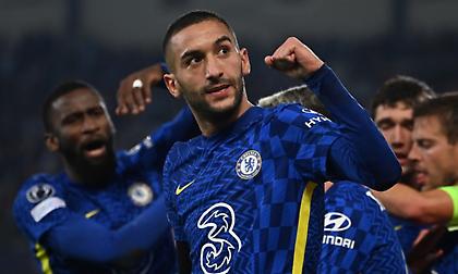 Διαπραγματεύεται με την Τσέλσι για την απόκτηση του Ζίγιες η Παρί Σεν Ζερμέν