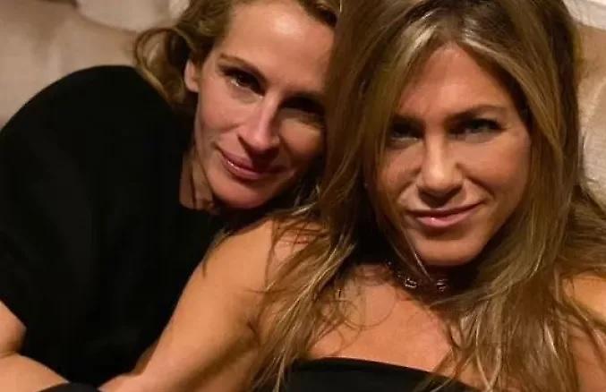 Τζένιφερ Άνιστον-Τζούλια Ρόμπερτς: Παίζουν σε ταινία που ανταλλάσσουν σώματα