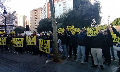 Οπαδοί της Βαλένθια έξω από το «Μεστάγια», στο στόχαστρο ο ιδιοκτήτης!