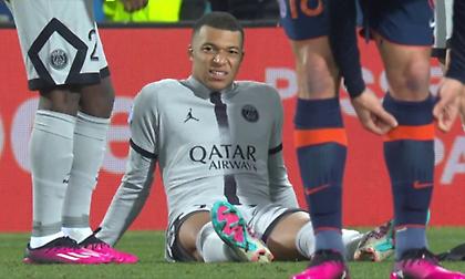 Όσκαρ... ατυχίας για Εμπαπέ: Αστόχησε σε δύο πέναλτι και αποχώρησε τραυματίας στο 21'!