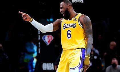 Λεμπρόν, ο μύθος: Πέρασε τον Στιβ Νας στις ασίστ και βάζει πλώρη για το μυθικό ρεκόρ του Τζαμπάρ!