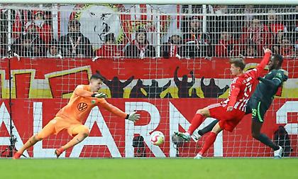 Ζόρια για Στουτγάρδη, «καθάρισε» τη Βόλφσμπουργκ η Ουνιόν