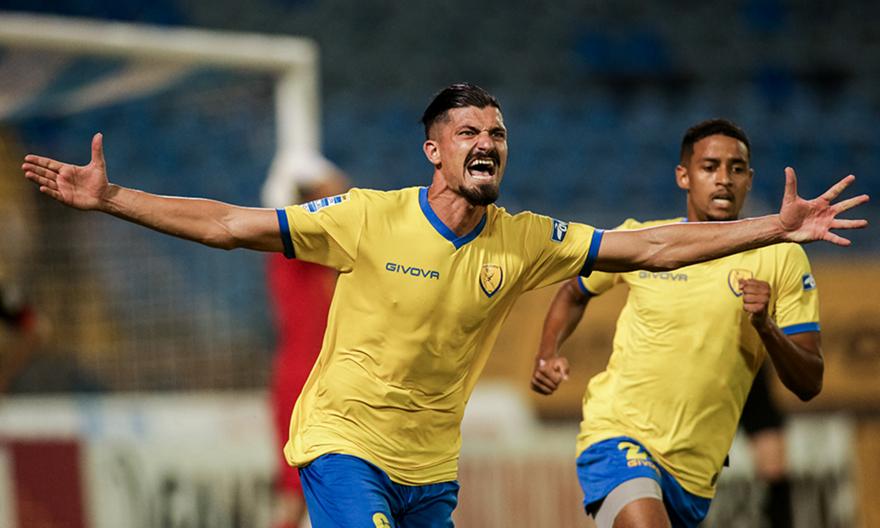 Ανακοίνωσε το «διαζύγιο» με Βαρόνε ο Παναιτωλικός